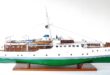 maquette bateau radiocommandée luxe
